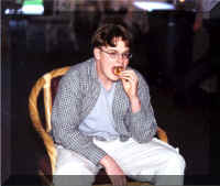steven.chowing.JPG (91860 bytes)
